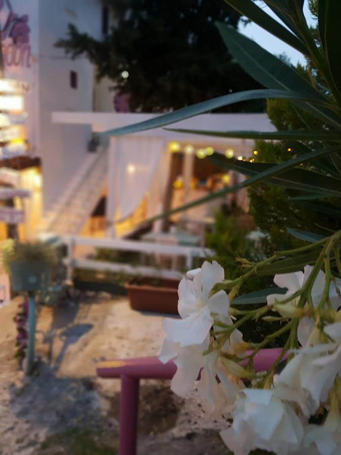Fullmoon Rooms Cesme Чесме Екстериор снимка