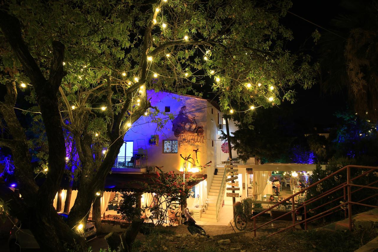 Fullmoon Rooms Cesme Чесме Екстериор снимка